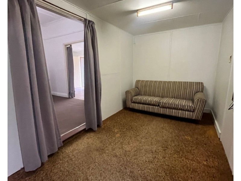 2/35 Great Western Highway, Kingswood NSW 2747