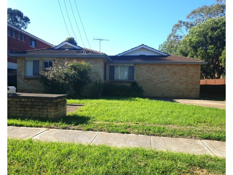 1/13 Santley Crescent, Kingswood NSW 2747