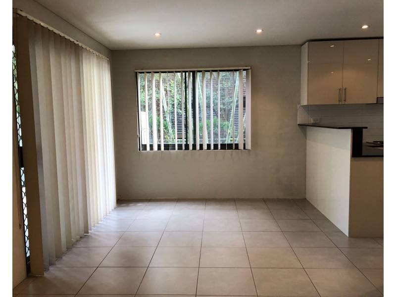 11/7-9 Regentville Road, Penrith NSW 2750