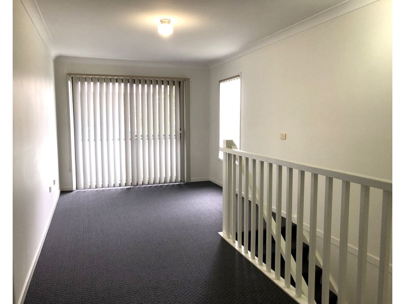 6/84 Woodlands Drive, Glenmore Park NSW 2745