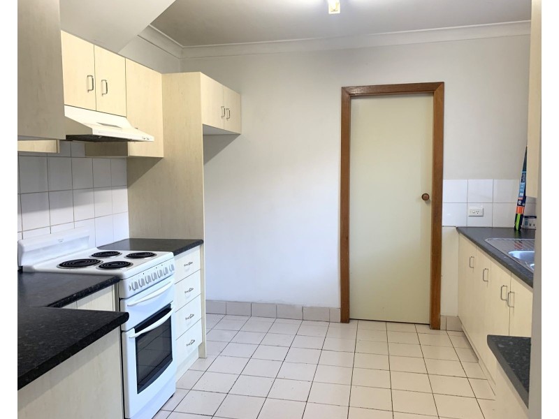 8/124 Lethbridge Street, Penrith NSW 2750