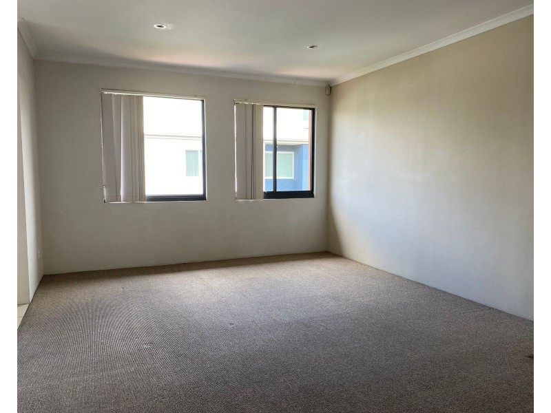 31/7-9 Regentville Road, Penrith NSW 2750