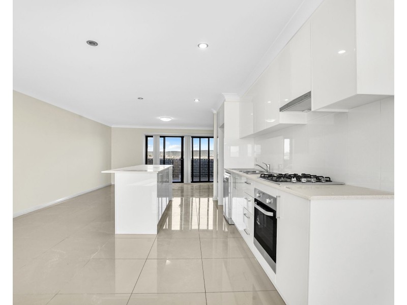 6/1 Glenmore Ridge Drive, Glenmore Park NSW 2745