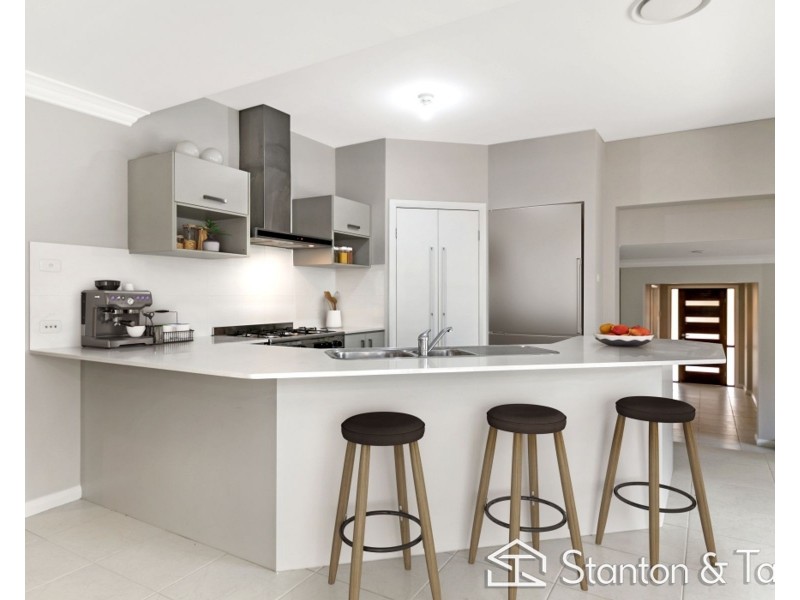 4 Barry Coe Place, Cranebrook NSW 2749