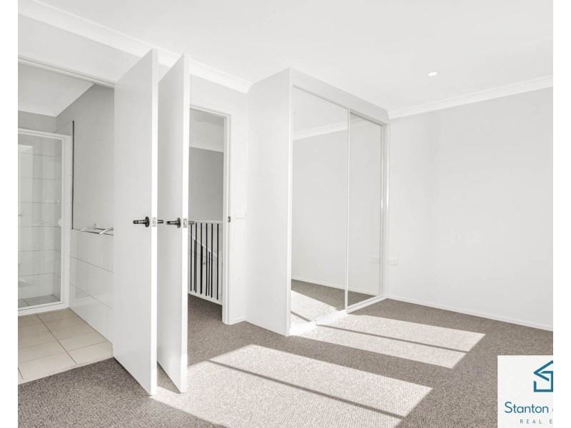 2/95 Castlereagh Street, Penrith NSW 2750