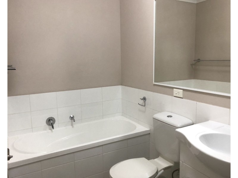 11/32 Luttrell Street, Glenmore Park NSW 2745