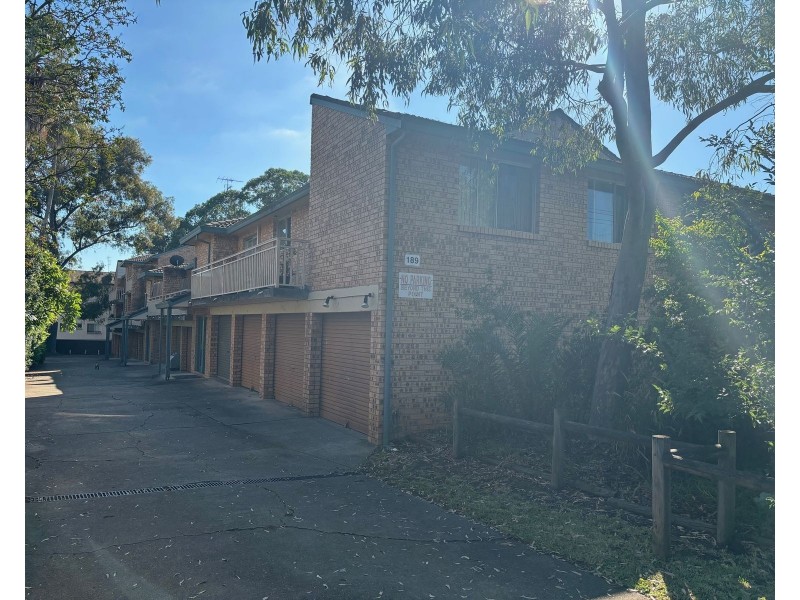 8/189 Derby Street, Penrith NSW 2750