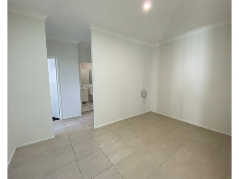 18/108 Lethbridge Street, Penrith NSW 2750
