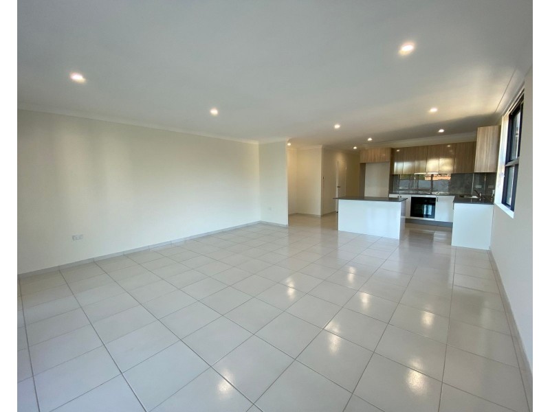 4/24 Barber Avenue, Penrith NSW 2750