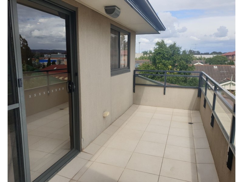 23/7-9 Regentville Road, Penrith NSW 2750