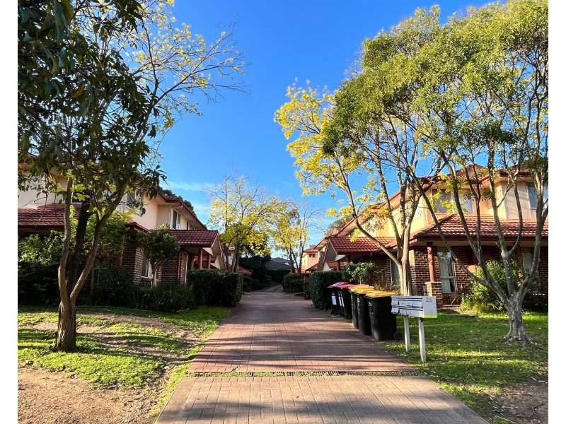 7/25 Barber Avenue, Penrith NSW 2750