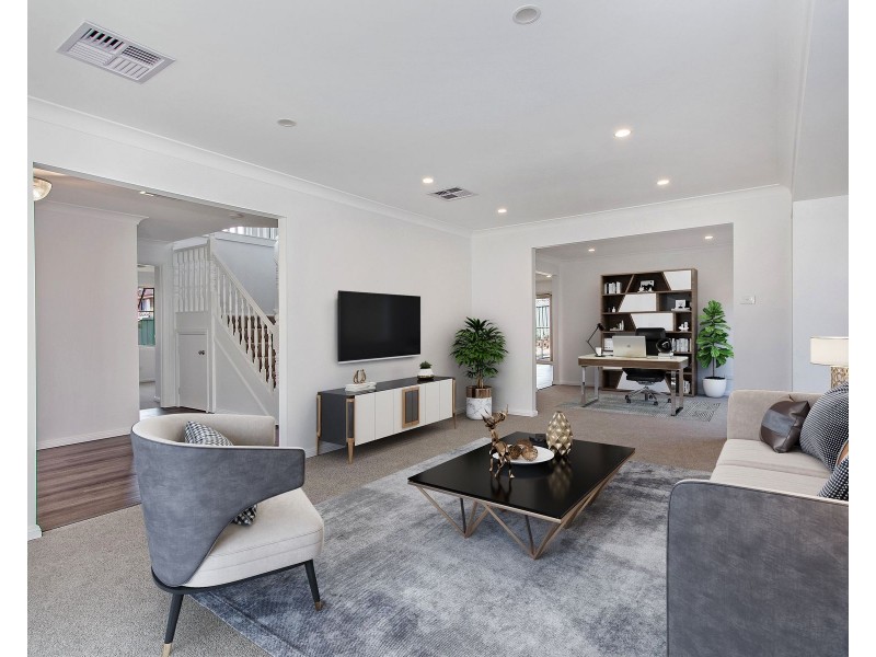 4 Turnberry Crescent, Glenmore Park NSW 2745