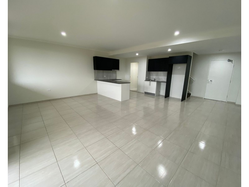 33/4 Colless Street, Penrith NSW 2750