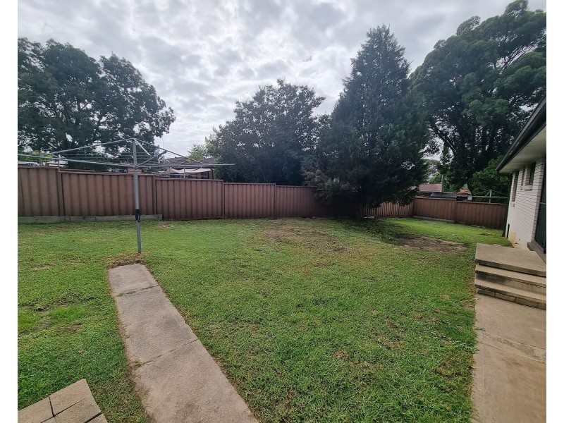 305 Great Western Highway, Emu Plains NSW 2750