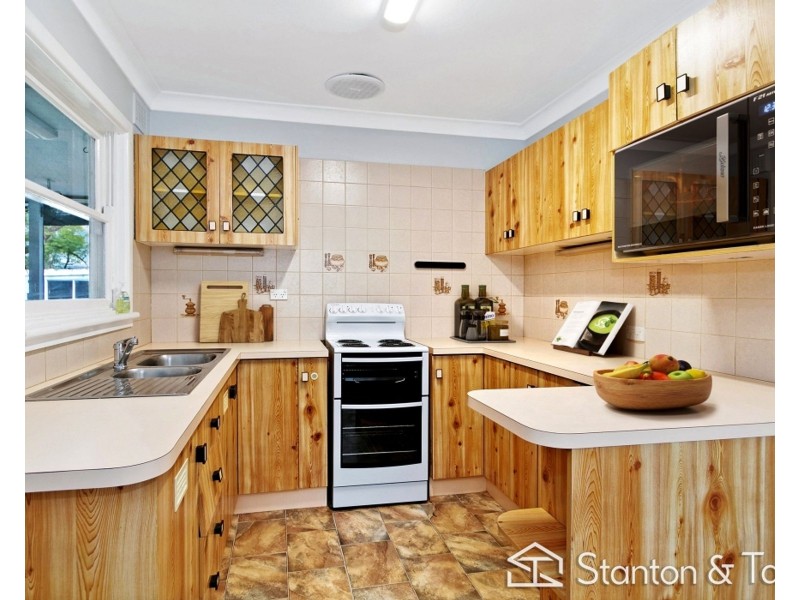 10 Emily Avenue, Emu Plains NSW 2750