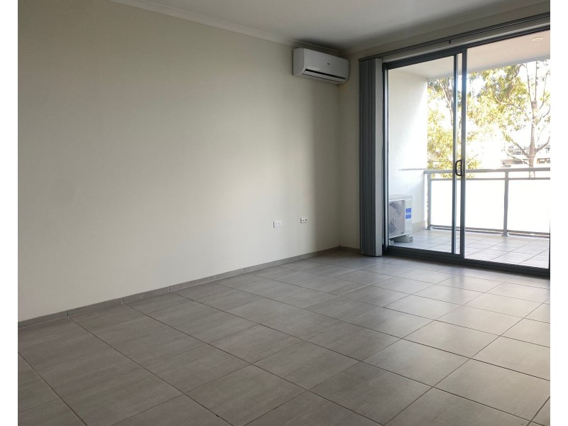 30/4 Colless Street, Penrith NSW 2750