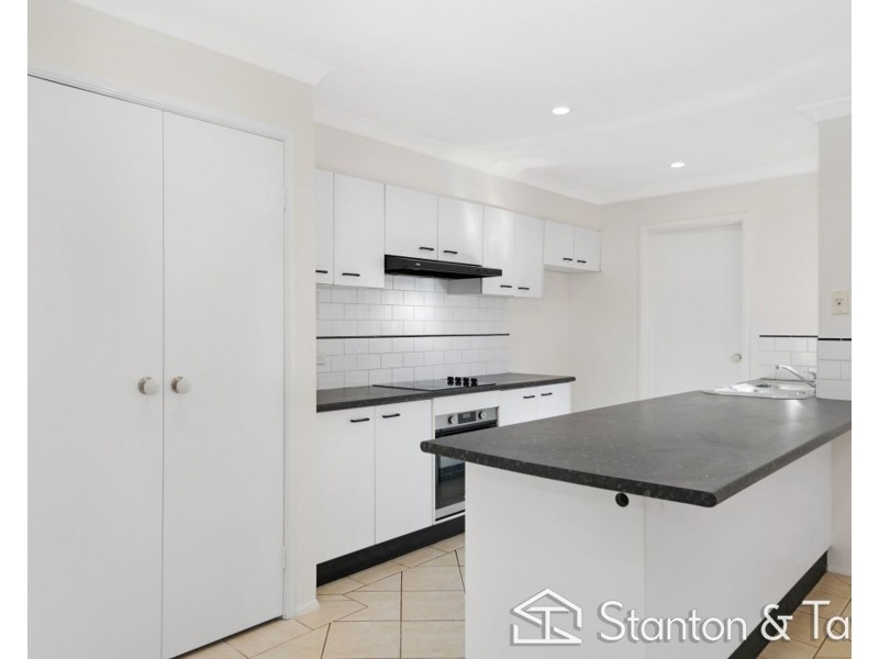 4 McCauley Crescent, Glenbrook NSW 2773