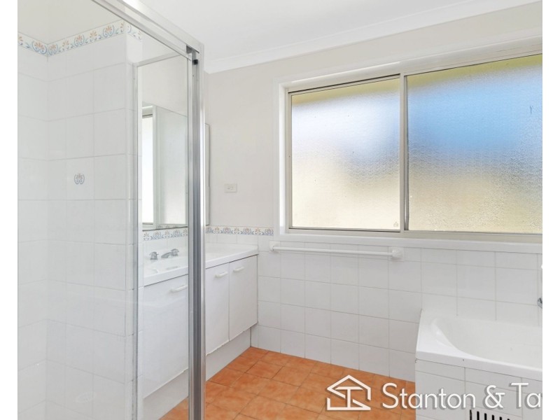 4 McCauley Crescent, Glenbrook NSW 2773