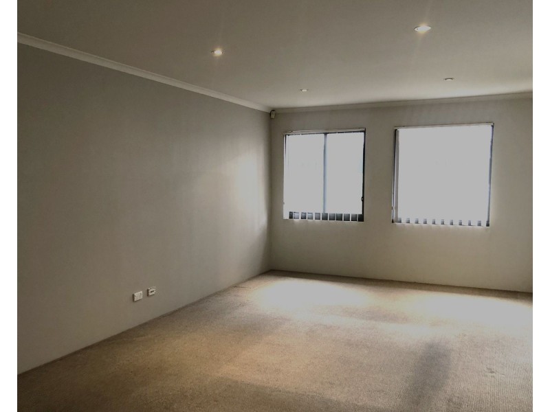 42/7-9 Regentville Road, Penrith NSW 2750