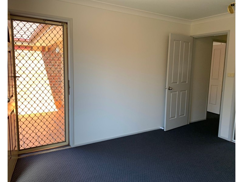4/9-11 Thurston Street, Penrith NSW 2750