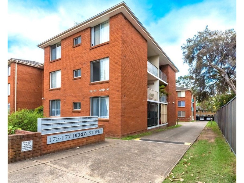 6/175 Derby Street, Penrith NSW 2750