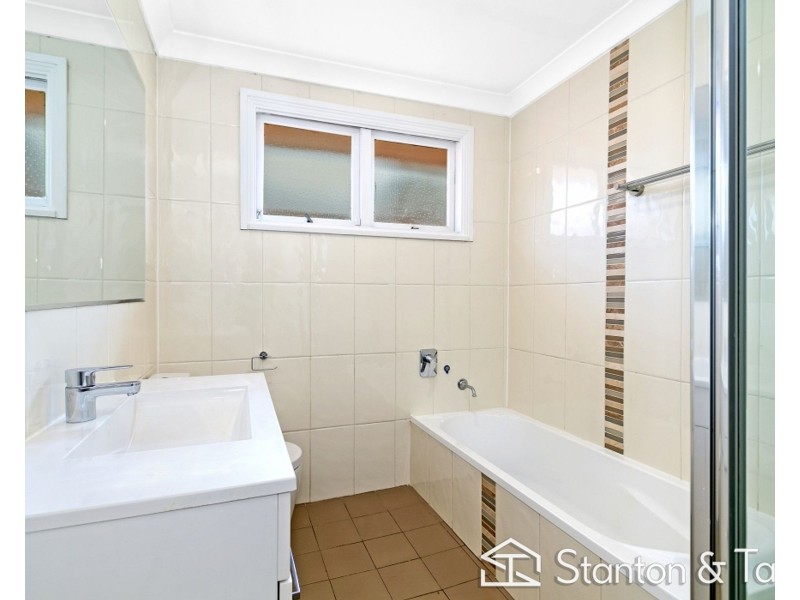 4 Springfield Place, Penrith NSW 2750