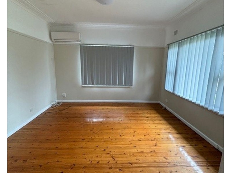 95 Bringelly Road, Kingswood NSW 2747