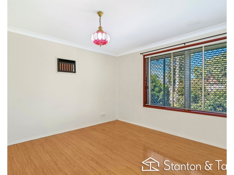 43 Chesterfield Road, South Penrith NSW 2750