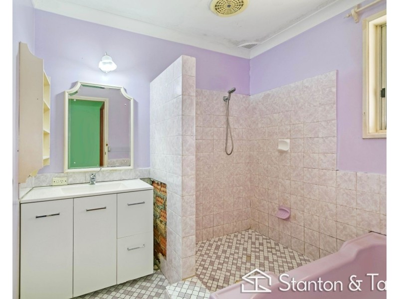 43 Chesterfield Road, South Penrith NSW 2750