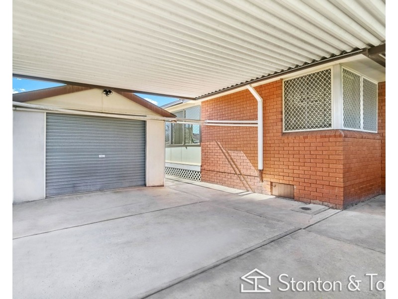 43 Chesterfield Road, South Penrith NSW 2750
