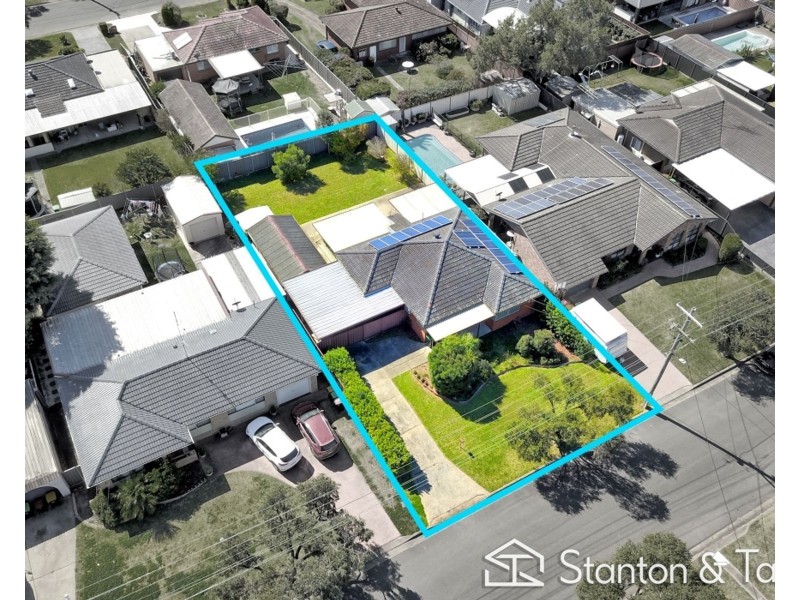 43 Chesterfield Road, South Penrith NSW 2750