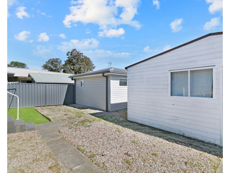 68 & 68A Penrose Crescent, South Penrith NSW 2750