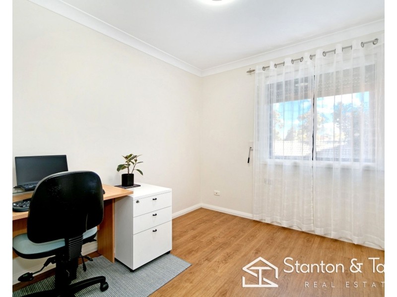 4/29 Pembroke Street, Cambridge Park NSW 2747