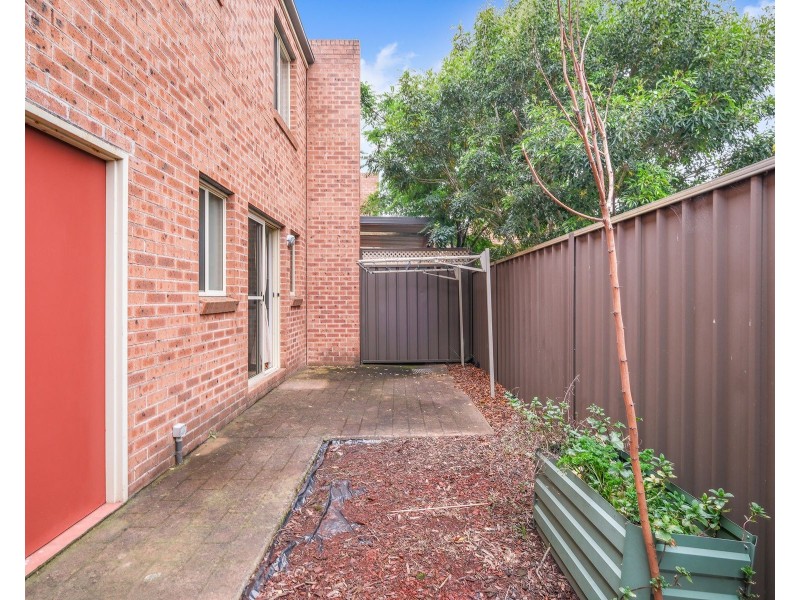 13/7-9 Bringelly Road, Kingswood NSW 2340