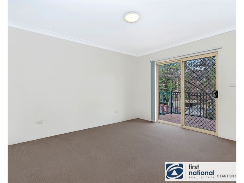 2/10-12 Dent Street, Jamisontown NSW 2750