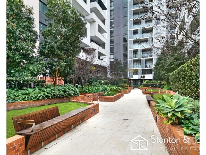 307/101A Lord Sheffield Circuit, Penrith NSW 2750