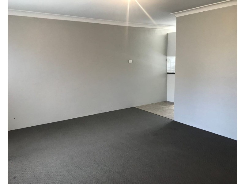 6/13 Santley Crescent, Kingswood NSW 2747