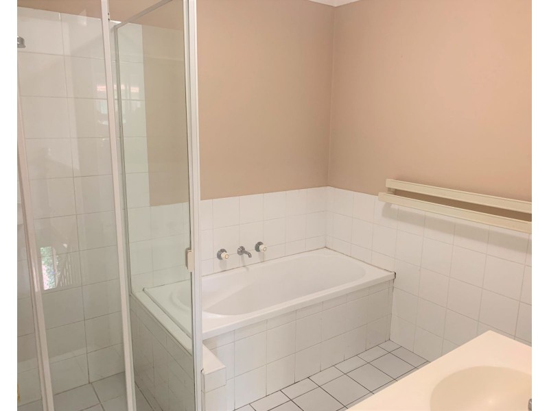 8/25 Barber Avenue, Penrith NSW 2750