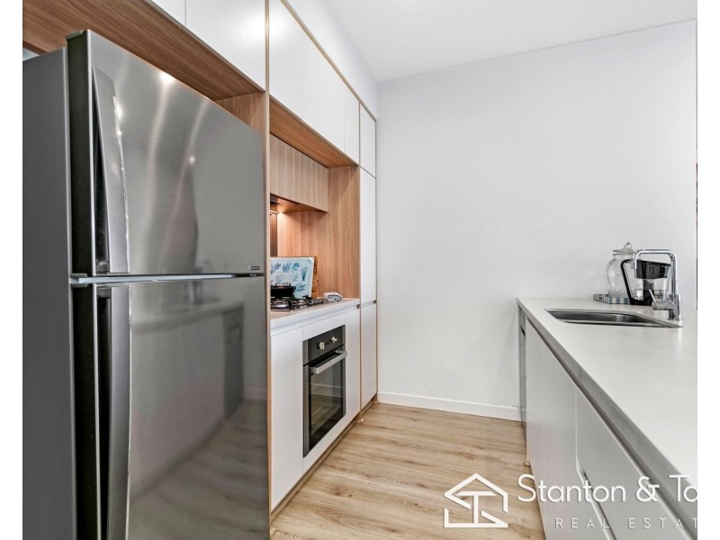 610/8 Aviators Way, Penrith NSW 2750