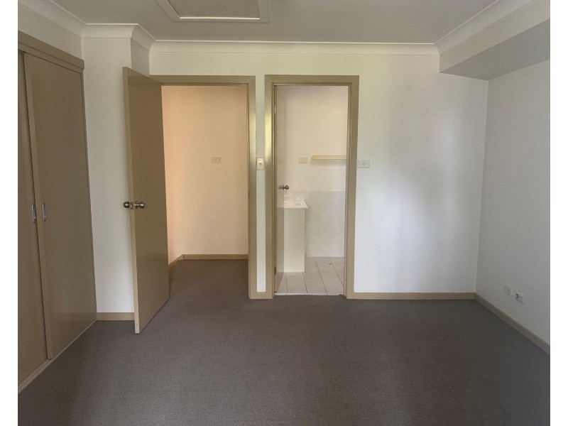 9/41 Jamison Road, Kingswood NSW 2340