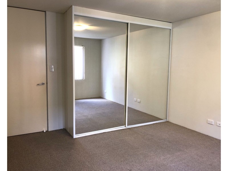 11/7-9 Regentville Road, Penrith NSW 2750