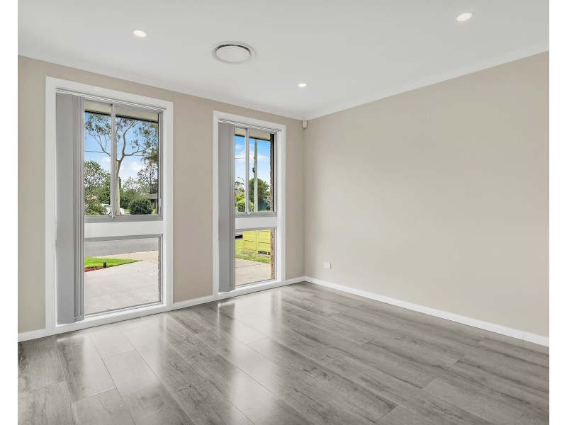87 Willoring Crescent, Jamisontown NSW 2750