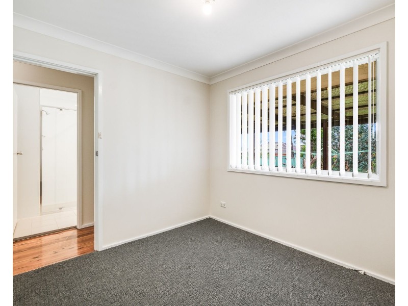24 Rugby Street, Cambridge Park NSW 2747