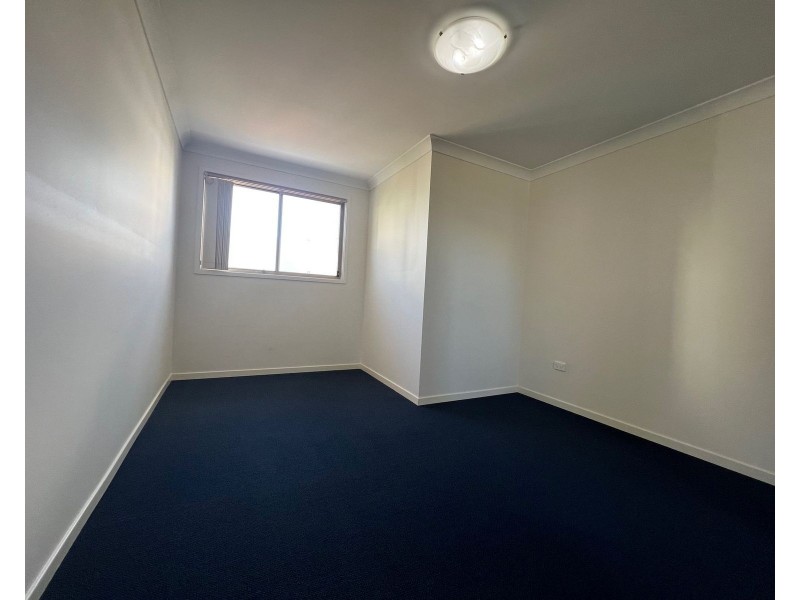 22/8 Colless Street, Penrith NSW 2750