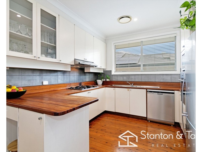 21 Coolabah Road, Valley Heights NSW 2777