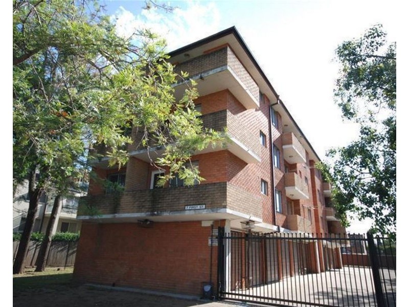 4/7 First Street, Kingswood NSW 2747