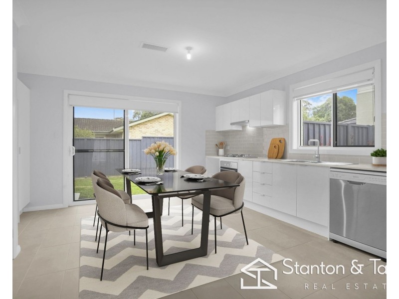 2/9 Gibson Avenue, Werrington NSW 2747