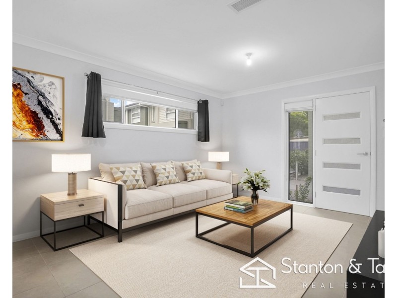 2/9 Gibson Avenue, Werrington NSW 2747