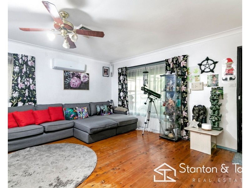 11 Cosgrove Crescent, Kingswood NSW 2747