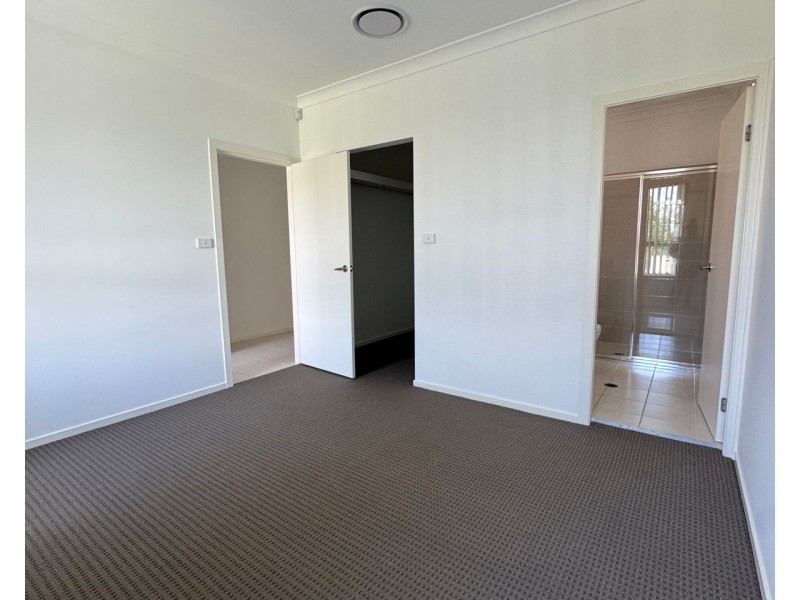 36 The Crescent, Penrith NSW 2750
